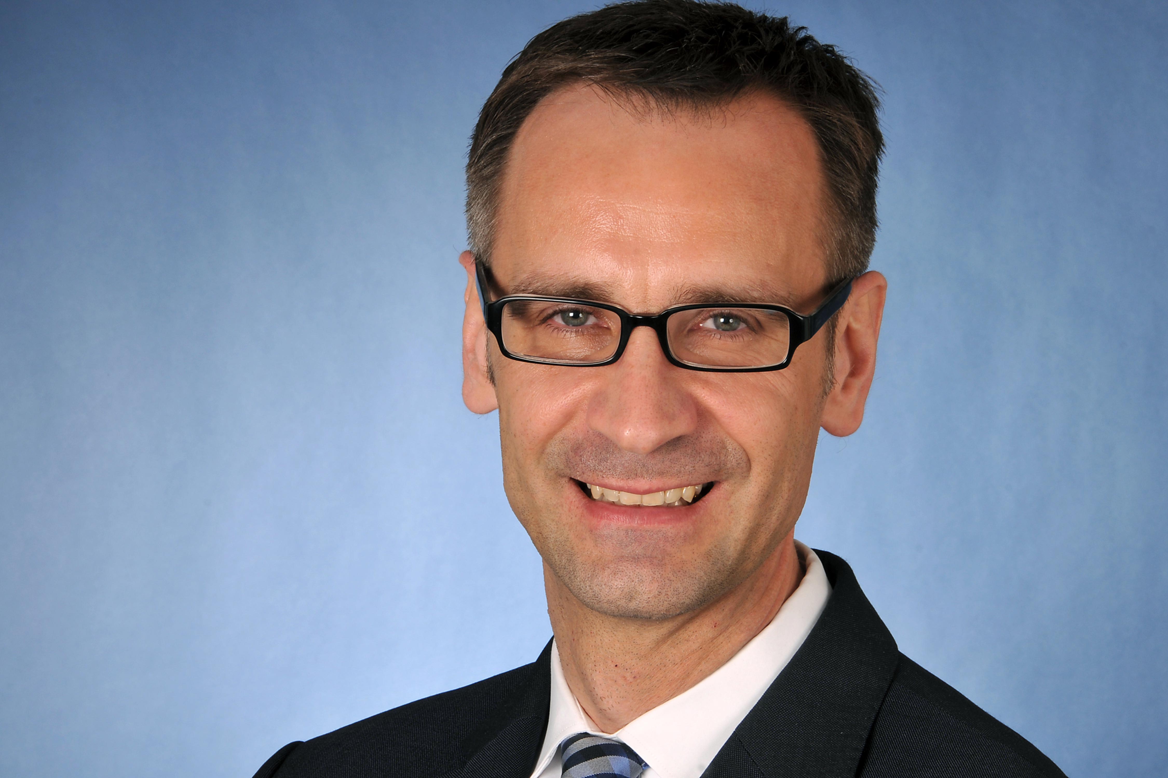 Dr. Michael Adamzik ist neuer Direktor der Klinik für Anästhesiologie, ...