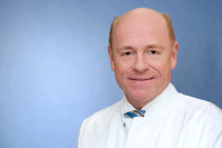 Professor Dr. Burkhard Dick, Direktor der Augenklinik am Universitätsklinikum Knappschaftskrankenhaus Bochum